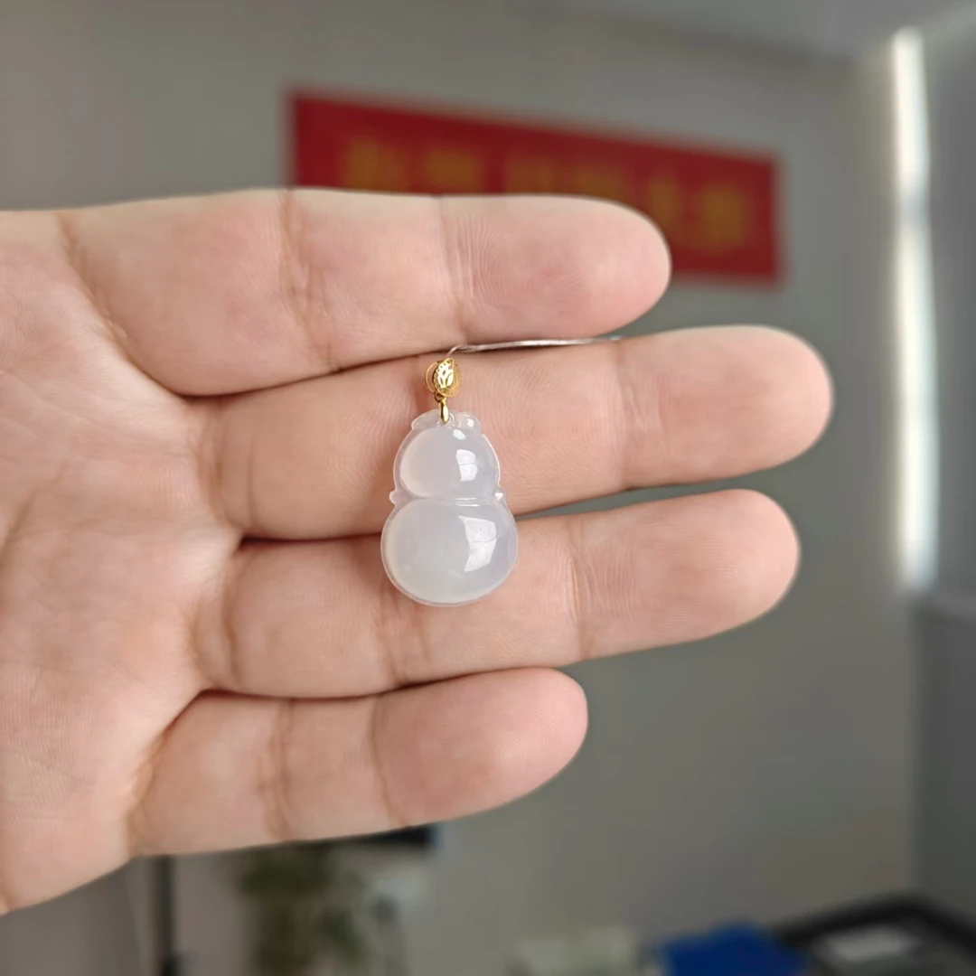 天然A货翡翠葫芦18K金吊坠