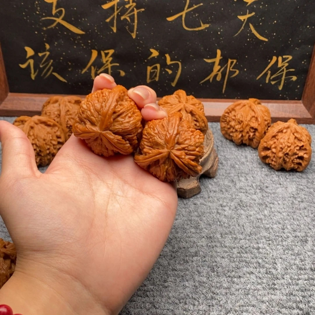 【闪购商品】吊坠文玩核桃滚***头