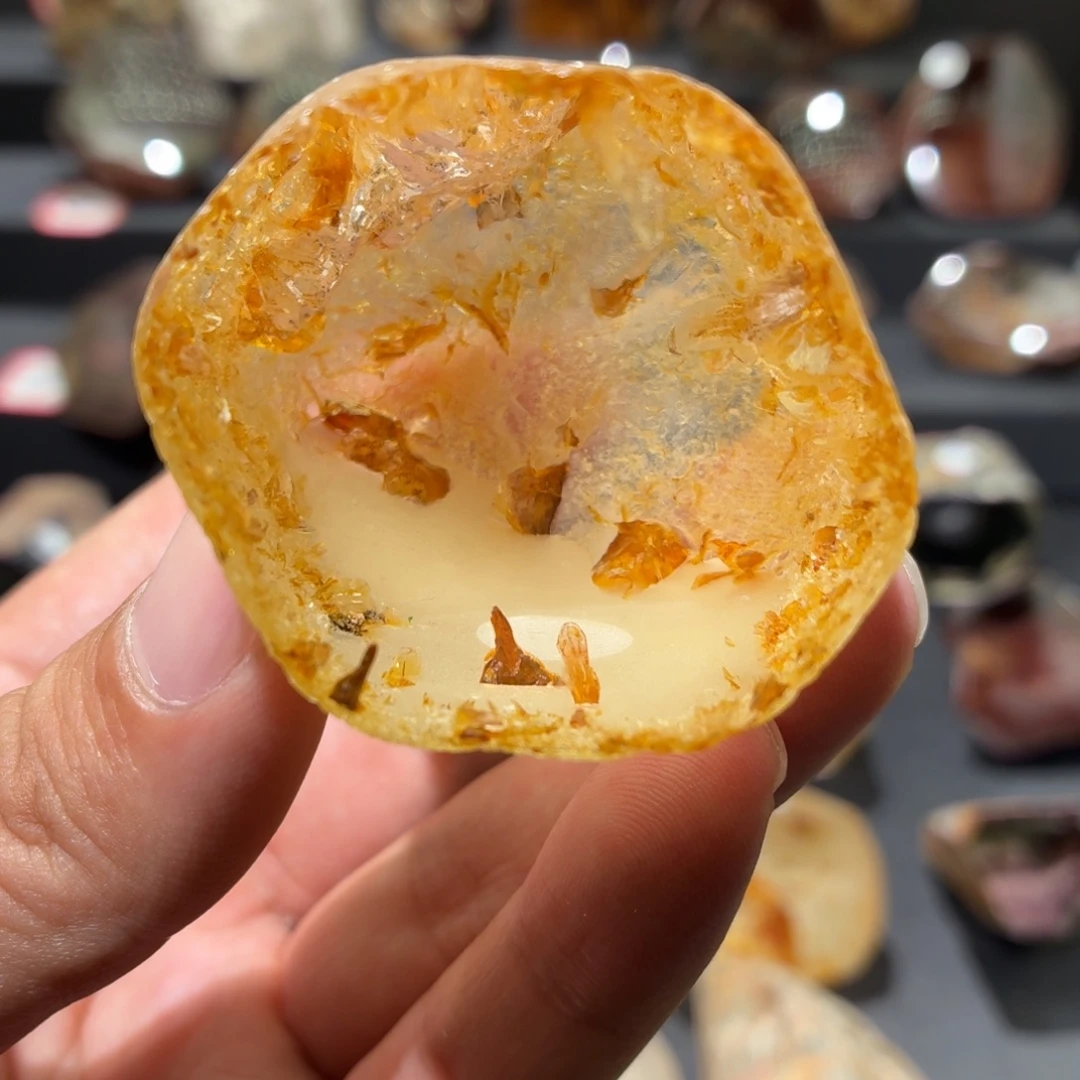 未镶嵌珠宝半成品水晶