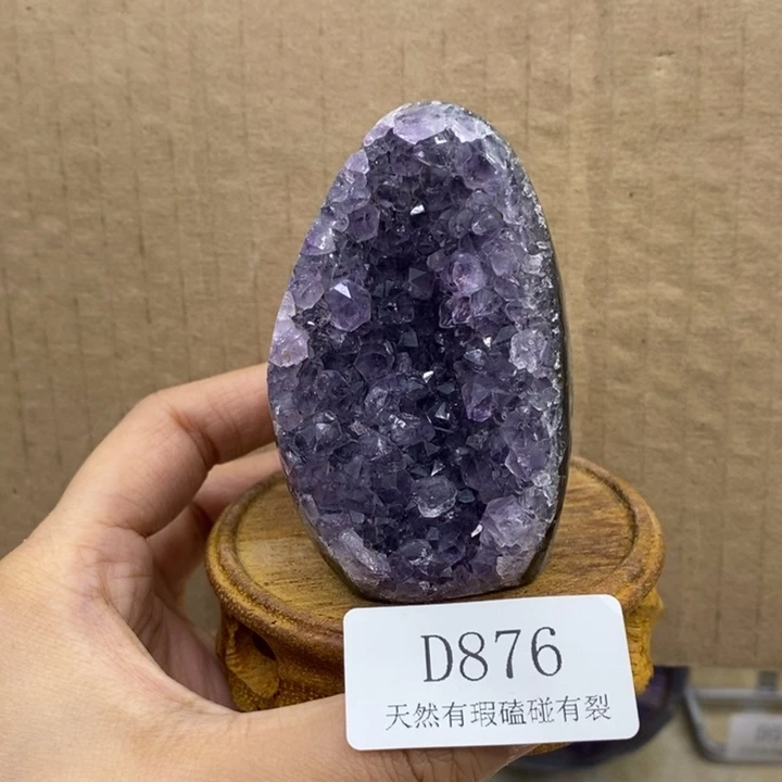 未镶嵌水晶大型摆件（非配饰）