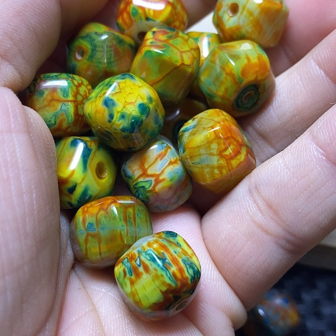 冷***平玛瑙/玉髓未镶嵌颈饰