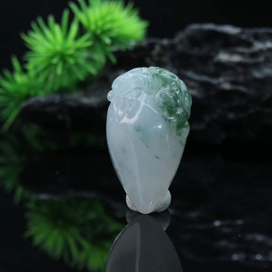 FC33天然缅甸翡翠A货冰飘蓝花吊坠/301300/保利厦门拍卖