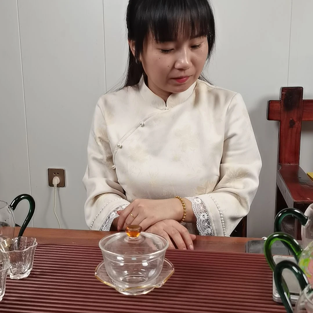 高硼硅玻璃手柄款琥珀盖碗