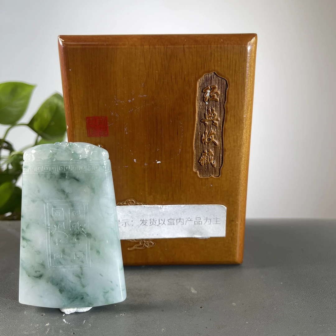 JYA05-605 H 天然翡翠缅甸A货