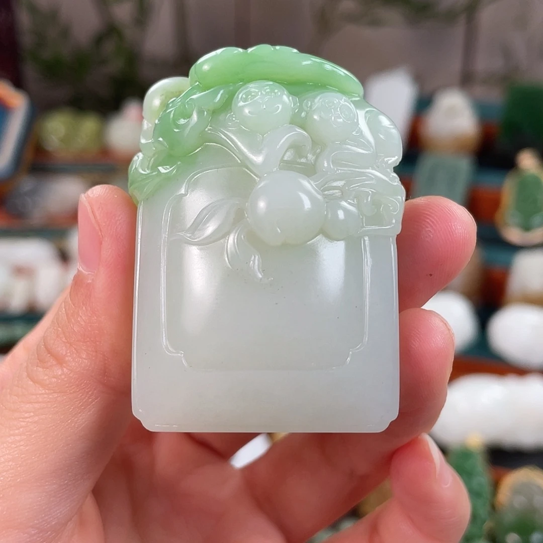 和田玉未镶嵌挂件