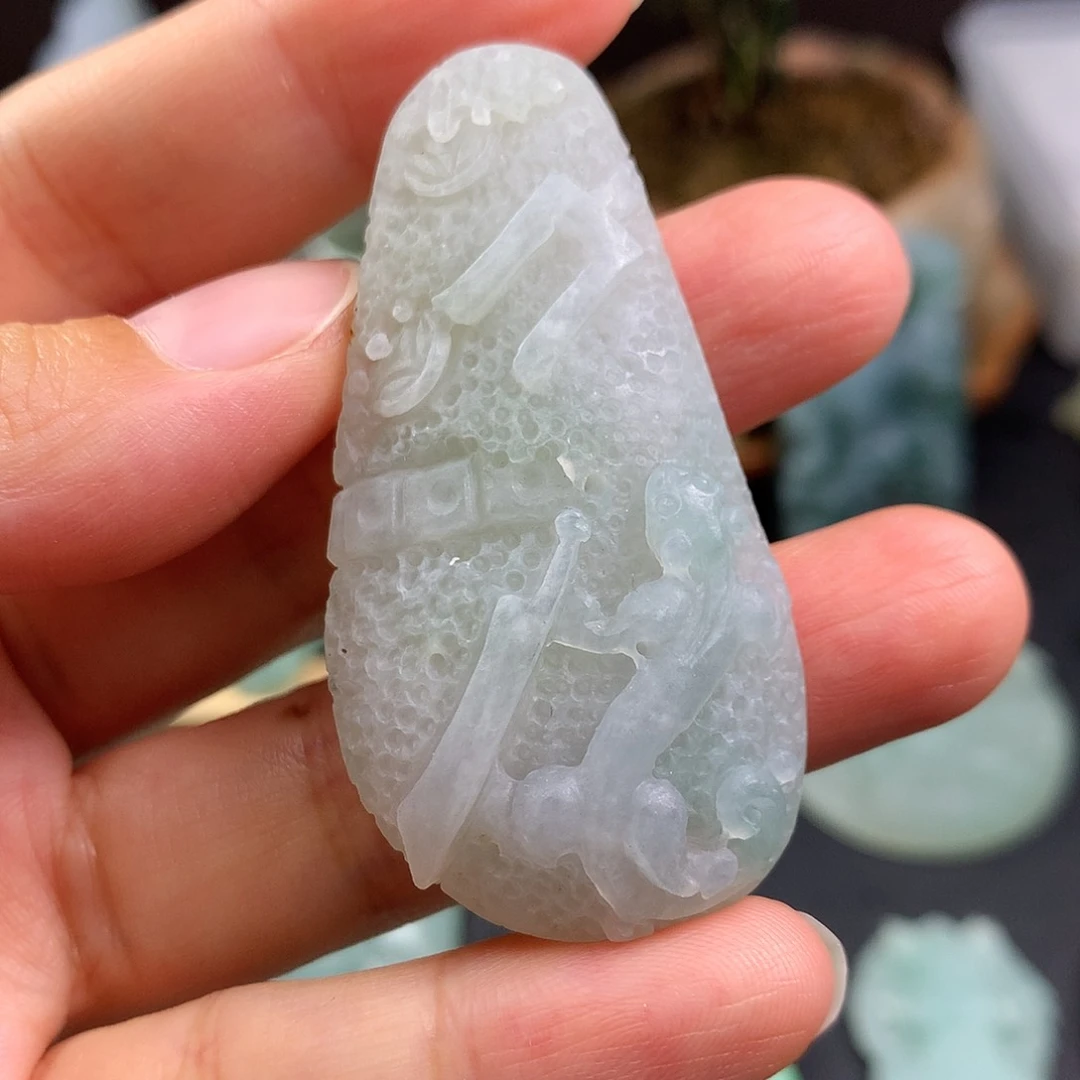 定制翡翠未镶嵌八破