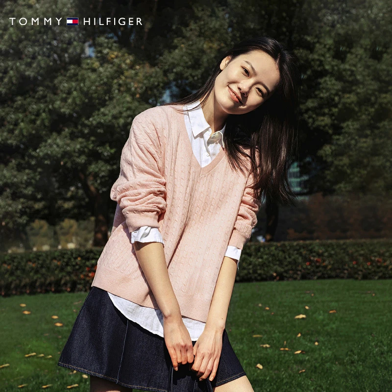 Tommy25秋冬女装羊毛混纺V领套头薄款麻花内搭针织衫毛衣44803