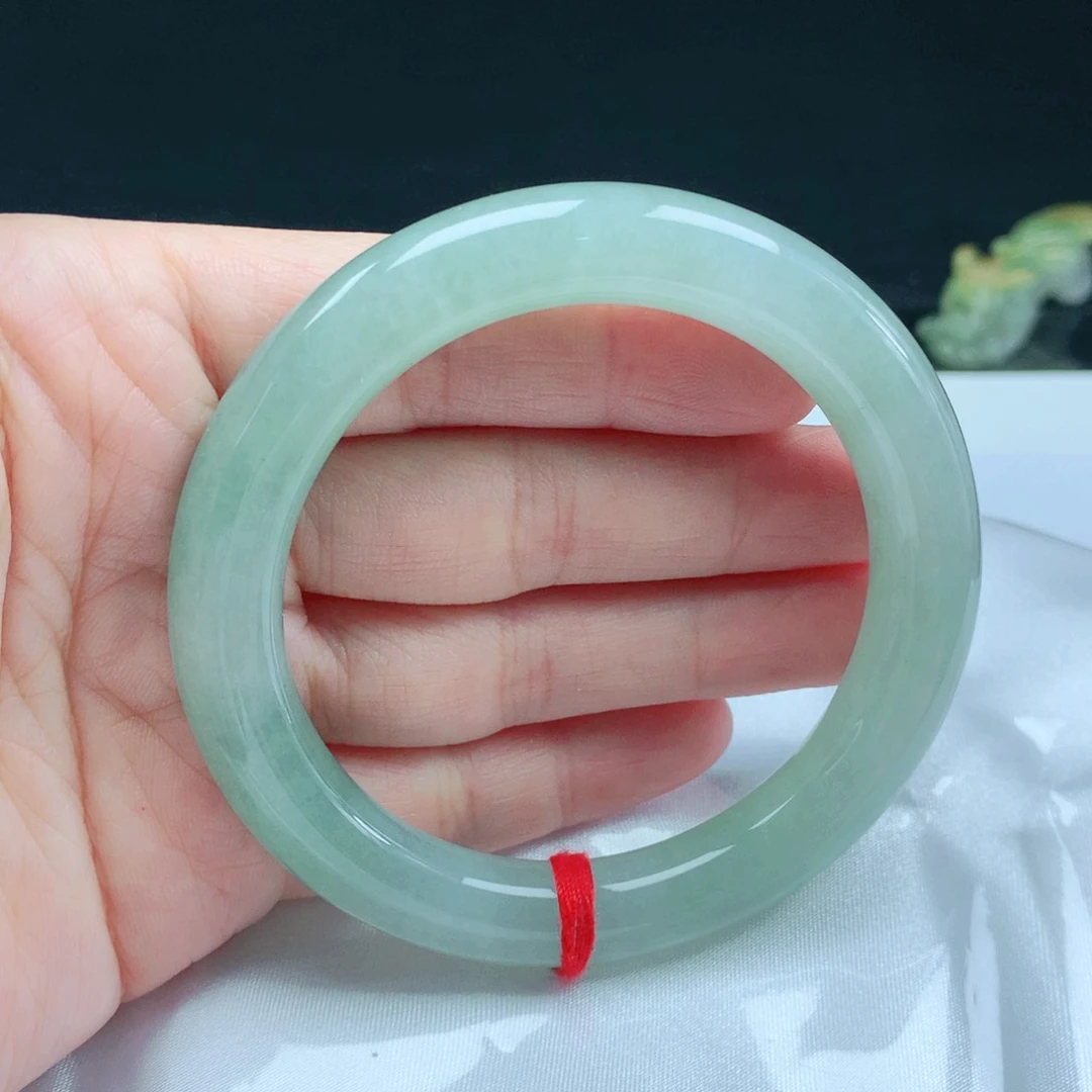 未镶嵌手镯翡翠55