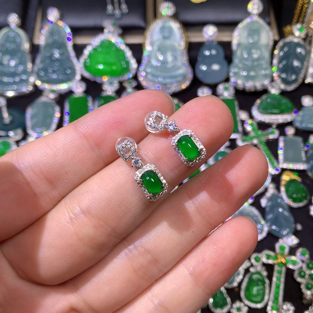 翡翠未镶嵌颈饰亮****星7656655678877