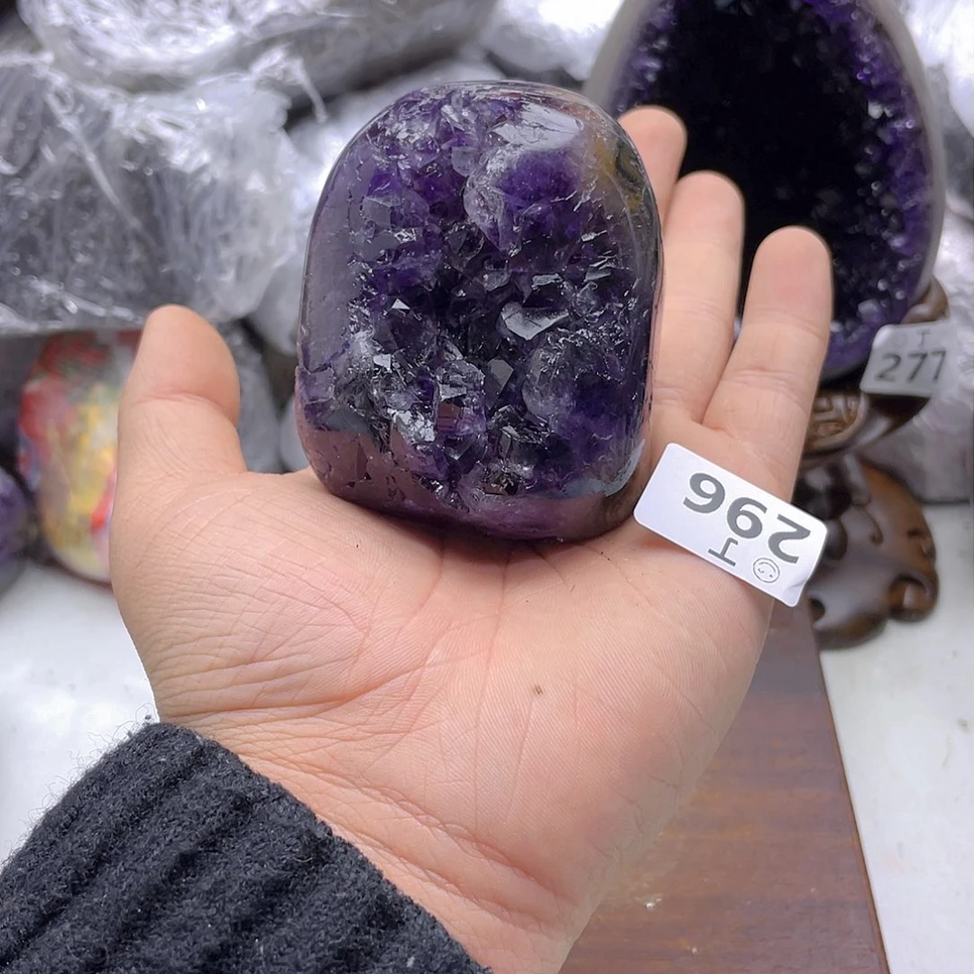 紫晶大型摆件（非配饰）未镶嵌