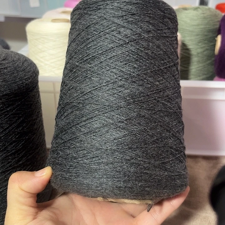 纯羊毛0.92斤一桶灰