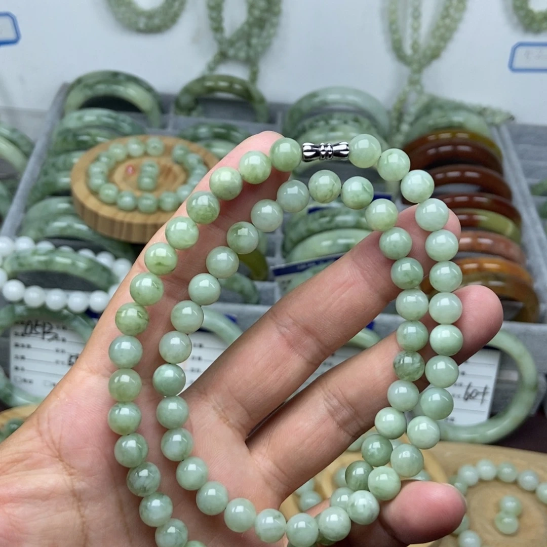 未镶嵌蛇纹石玉手链