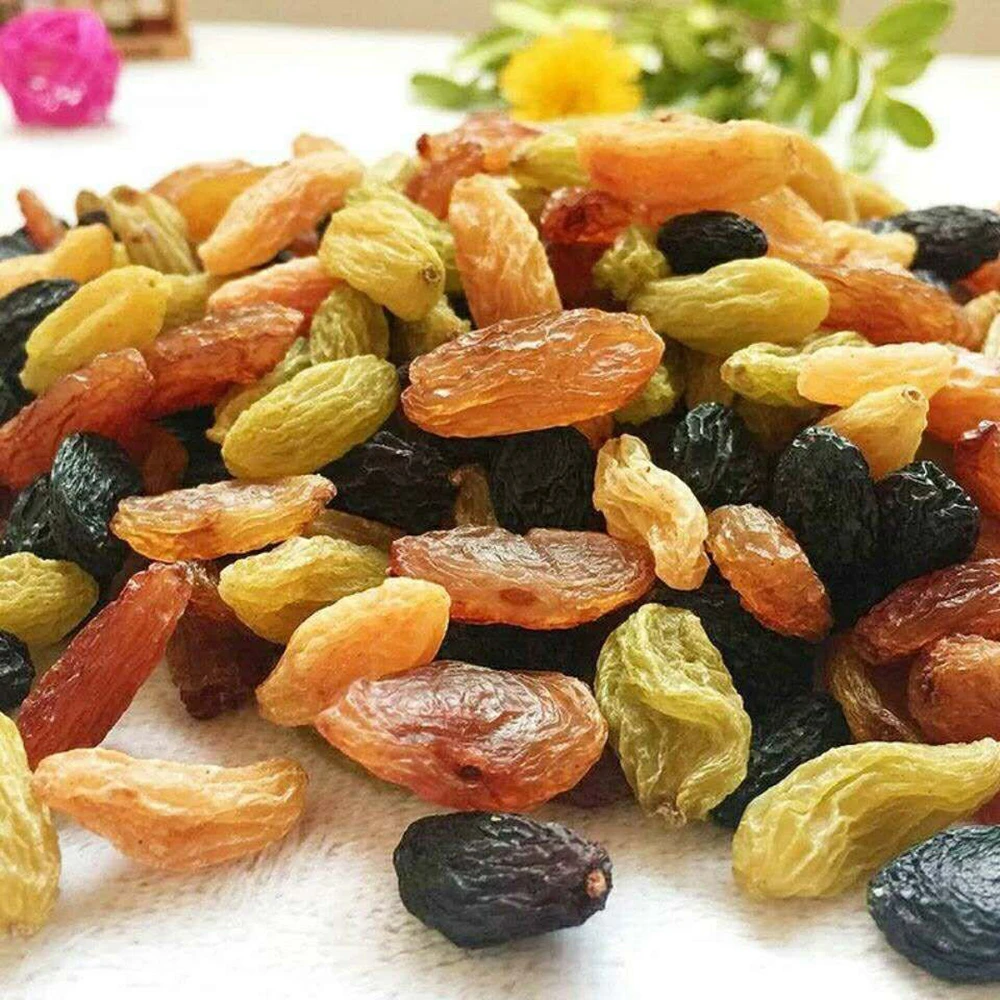 2斤新疆六色葡萄干吐鲁番果干葡萄干香甜饱满追剧休闲零食500g