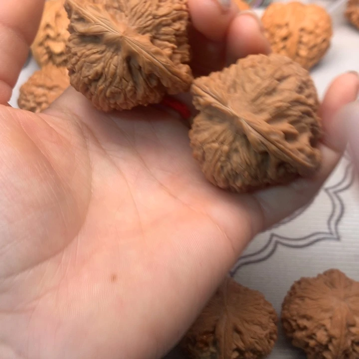 文玩核桃把件南疆石46