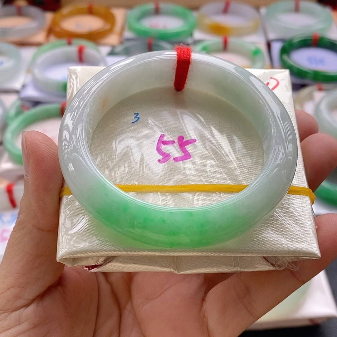 翡翠手镯未镶嵌20号