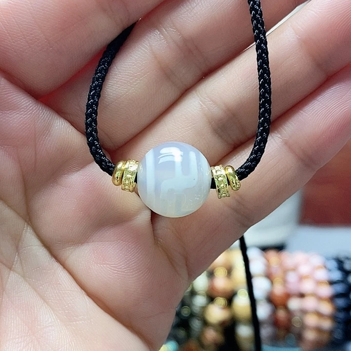 玛瑙/玉髓颈饰合金