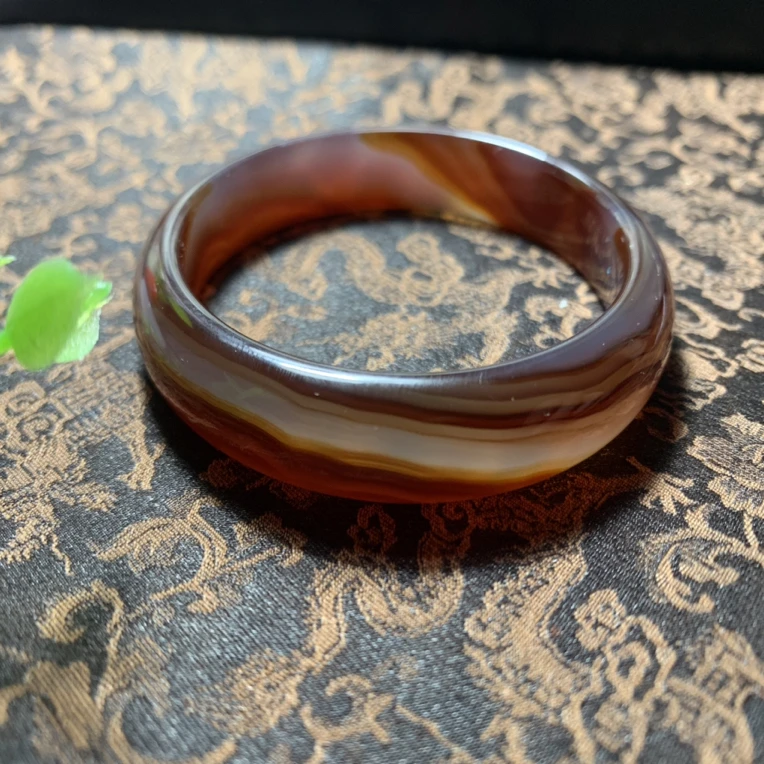 1216天然玛瑙手镯女款酒红色飘漫圈丝带意境56.6-11.9-7.5透底