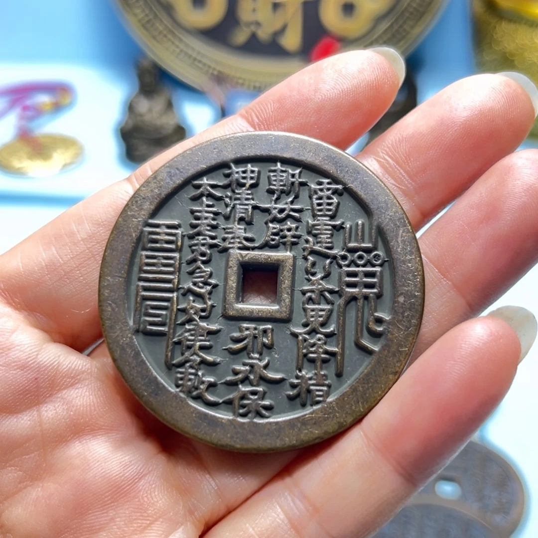 铜现场下单经典山花加厚