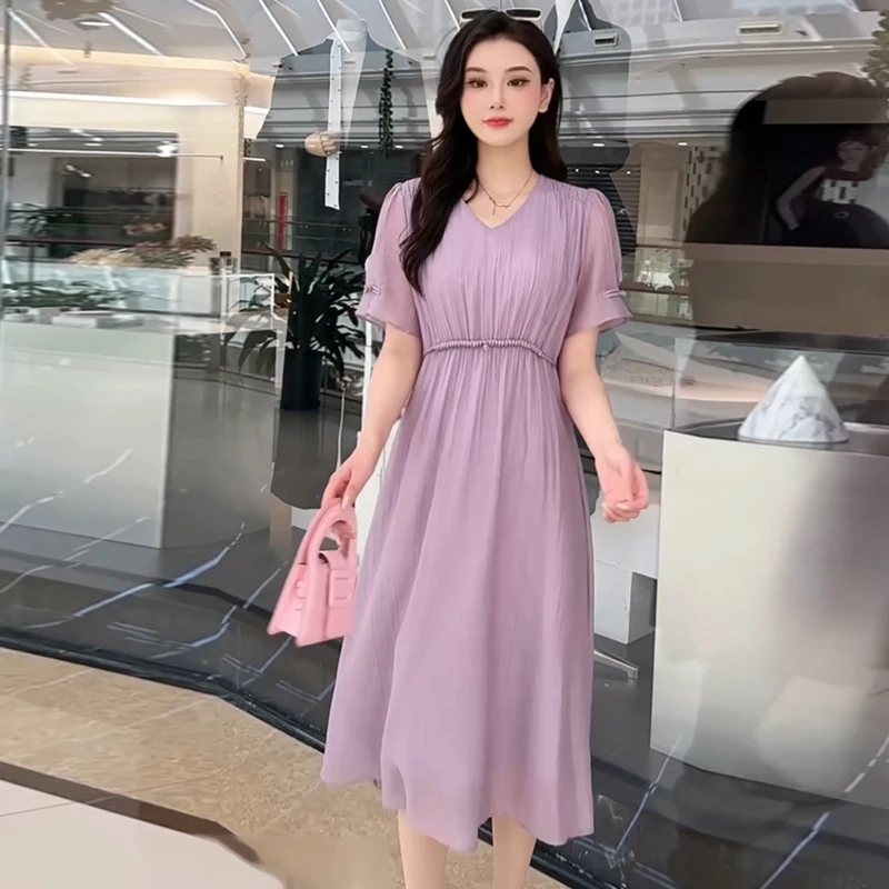 海边度假连衣裙2025年夏季新款高贵上档次女装纯色a字摆显瘦裙子