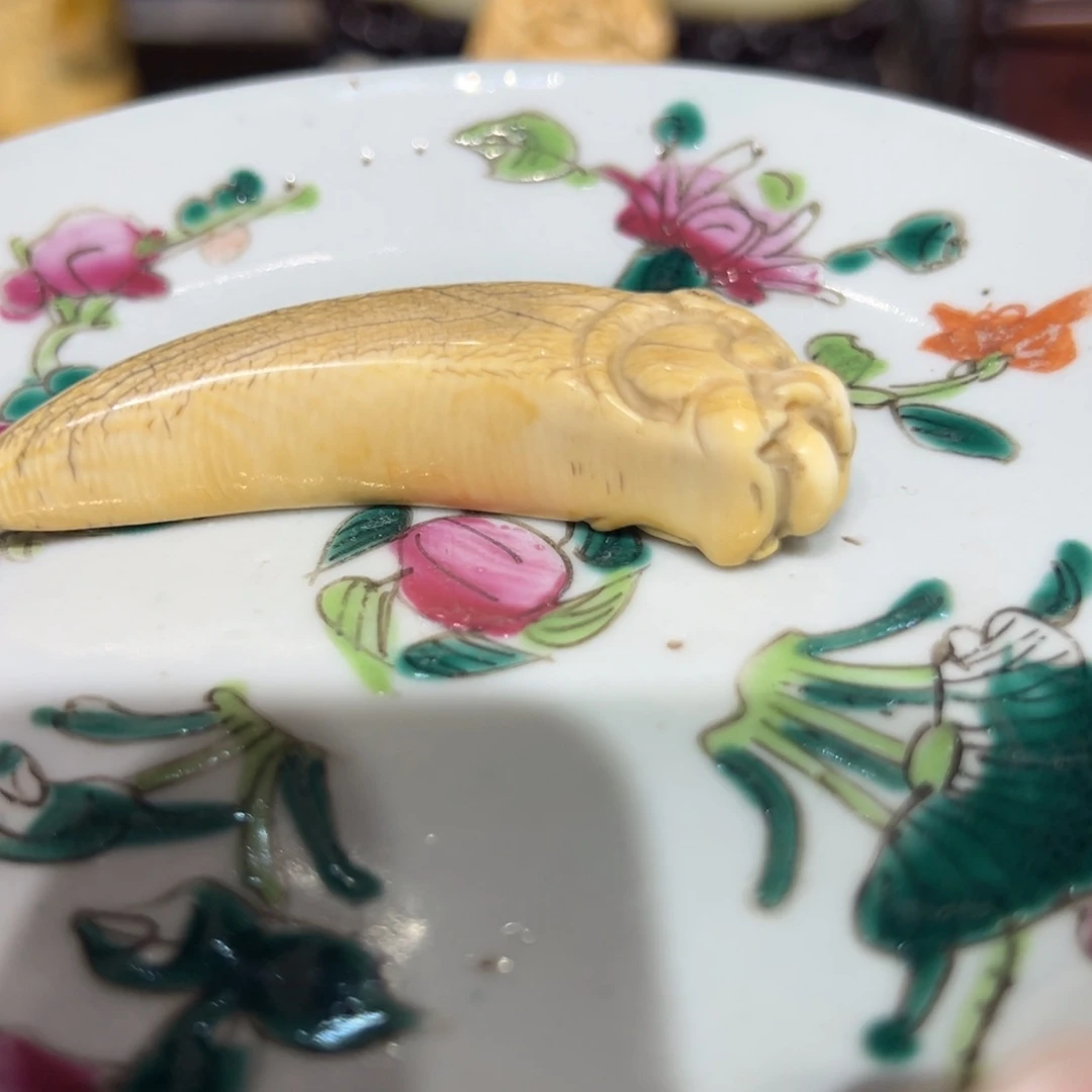 瓷片瓷器。。。。。。。。。。。