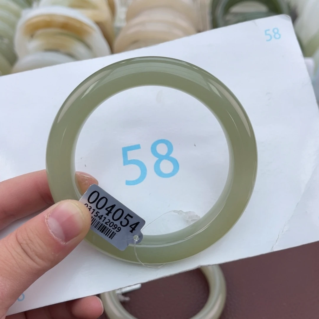 和田玉手链未镶嵌小**了