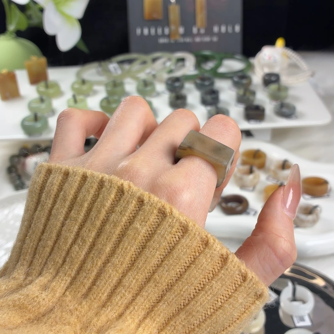 和田玉（糖玉）未镶嵌戒指j38腰花马鞍17.2