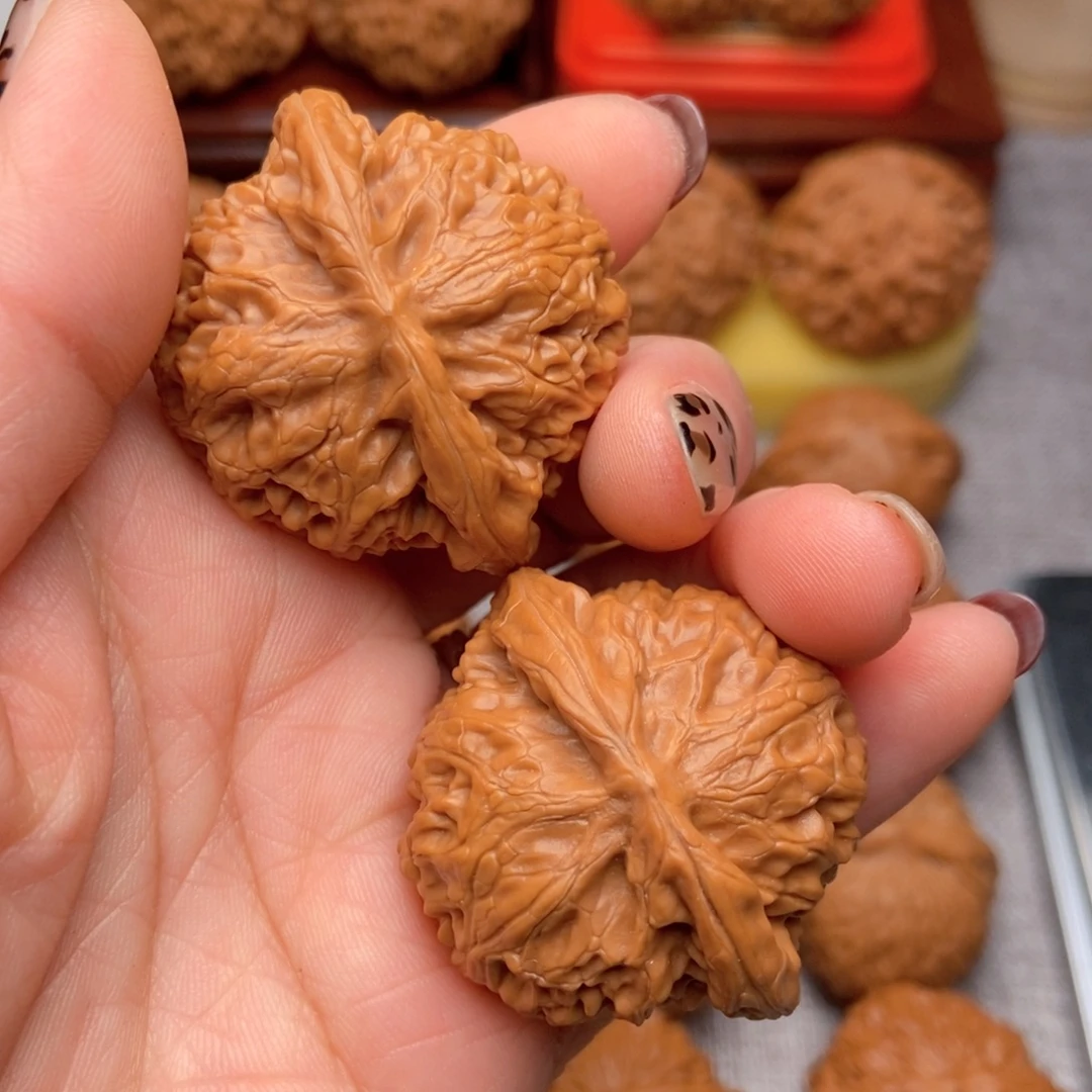 文玩核桃把件40全品宫灯