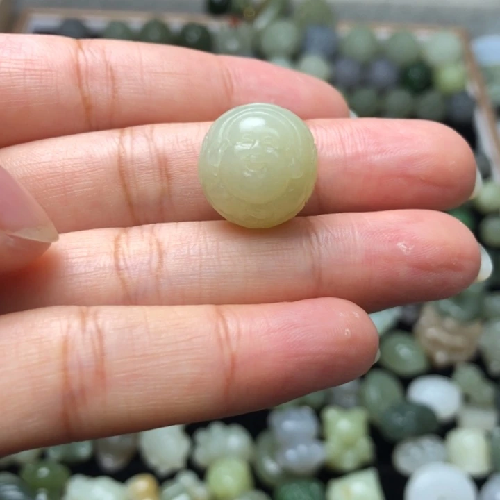 ****眞颈饰未镶嵌和田玉