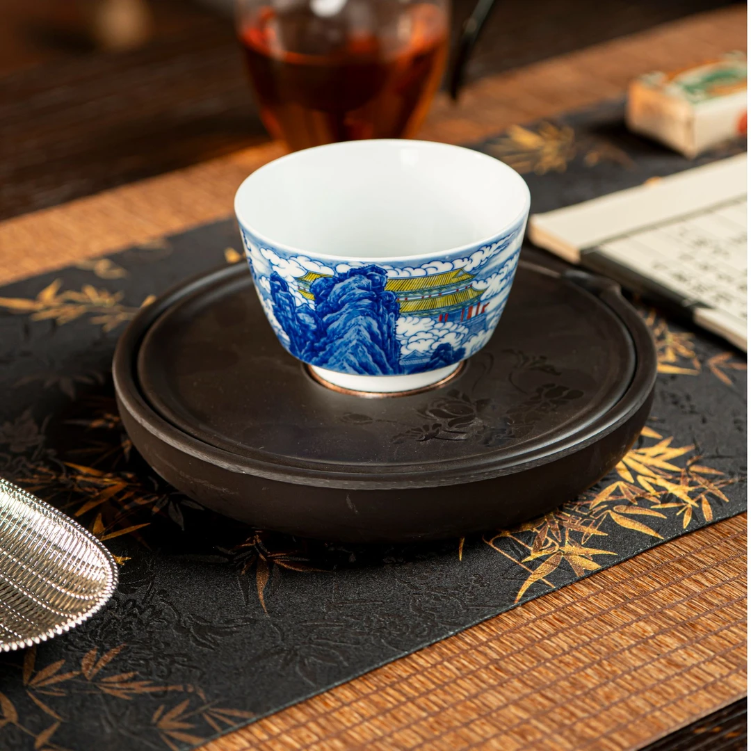 【央广非遗】清三青花山水内刻祥云杯何似在人间qs123