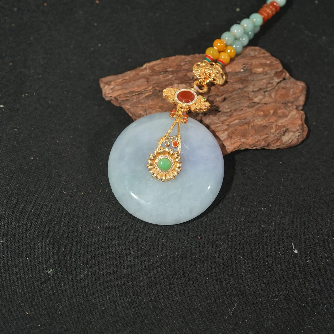 12.28香港王老板-翡翠吊坠5e894