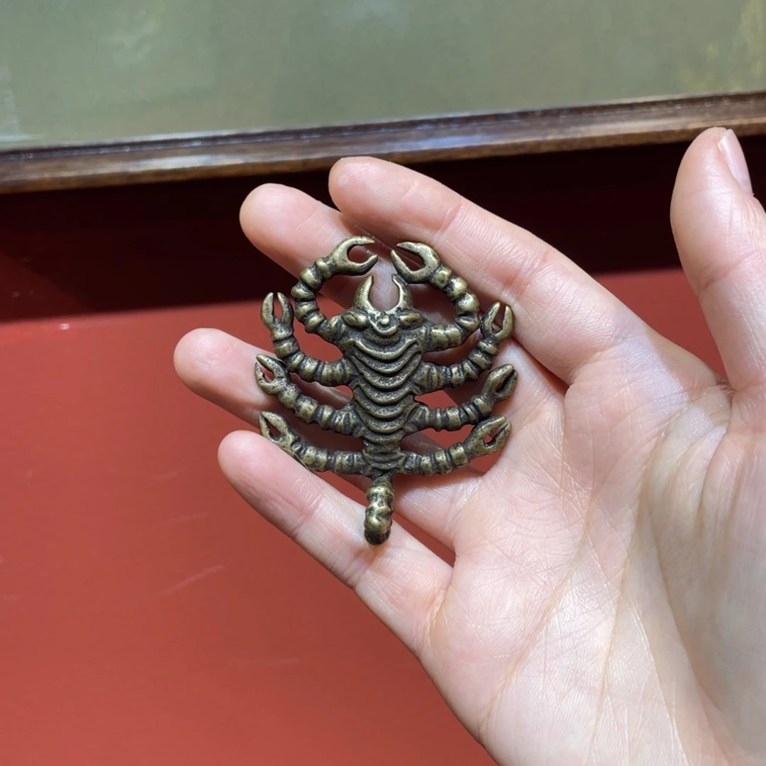 泥塑L**a我们都是在等着看的我们