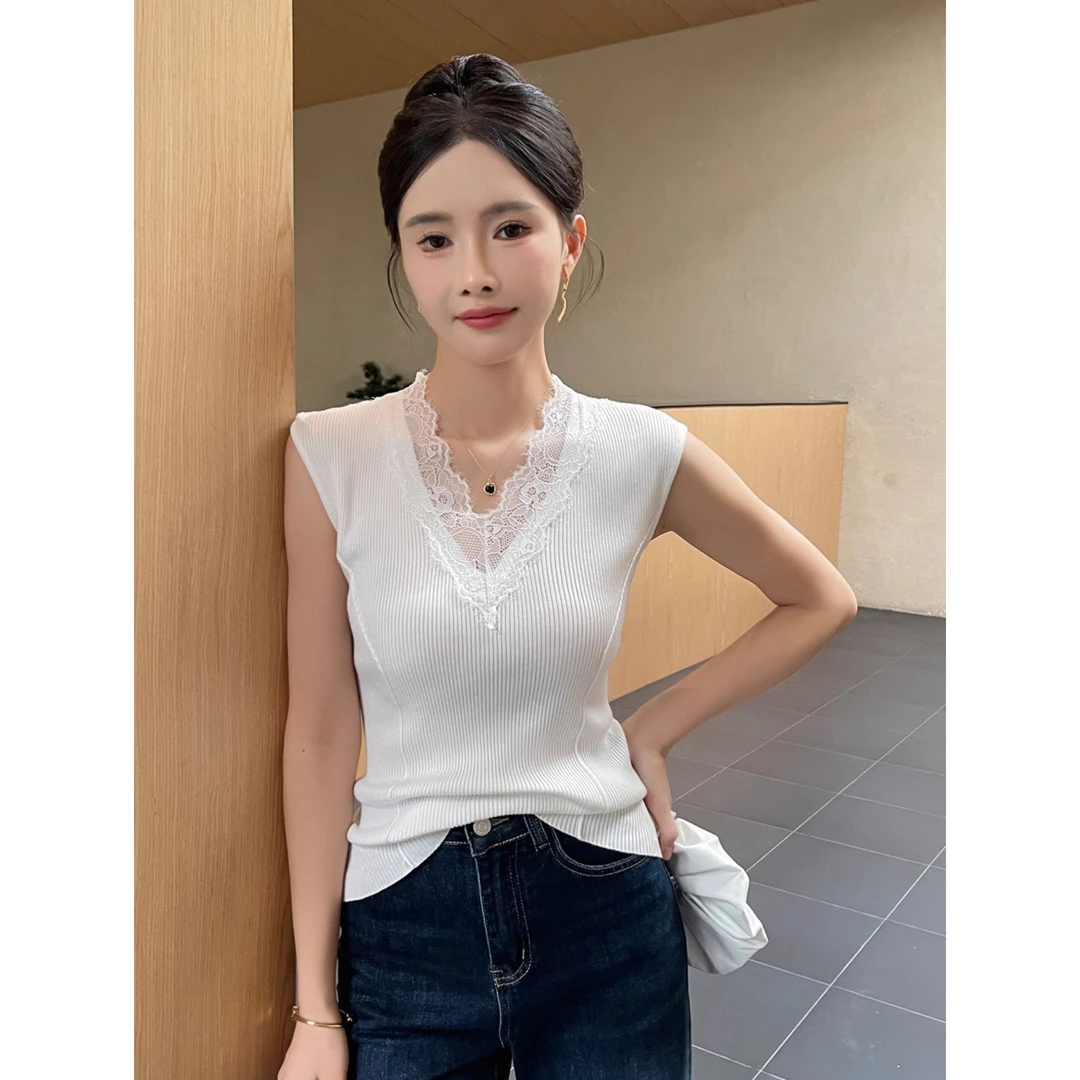 白色v领针织吊带背心女内搭秋季蕾丝拼接坎肩无袖打底上衣可外穿