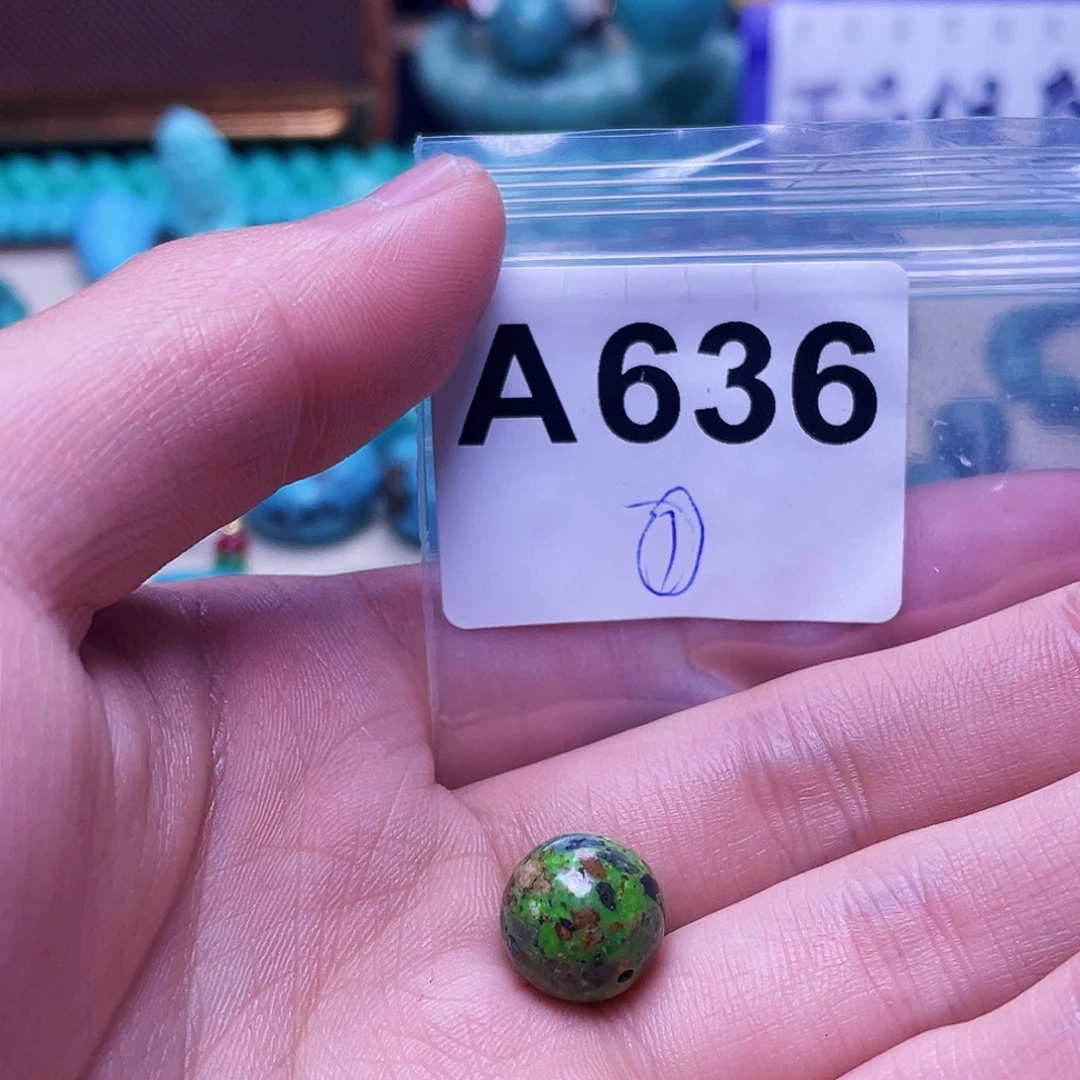 十堰原生态绿石头特色手工配饰