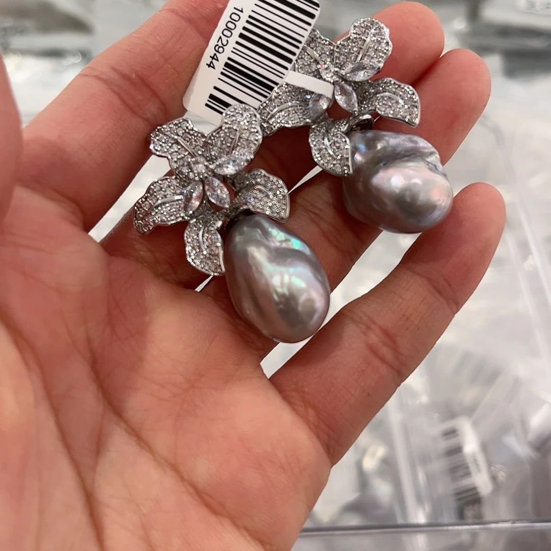淡水珍珠耳饰合金