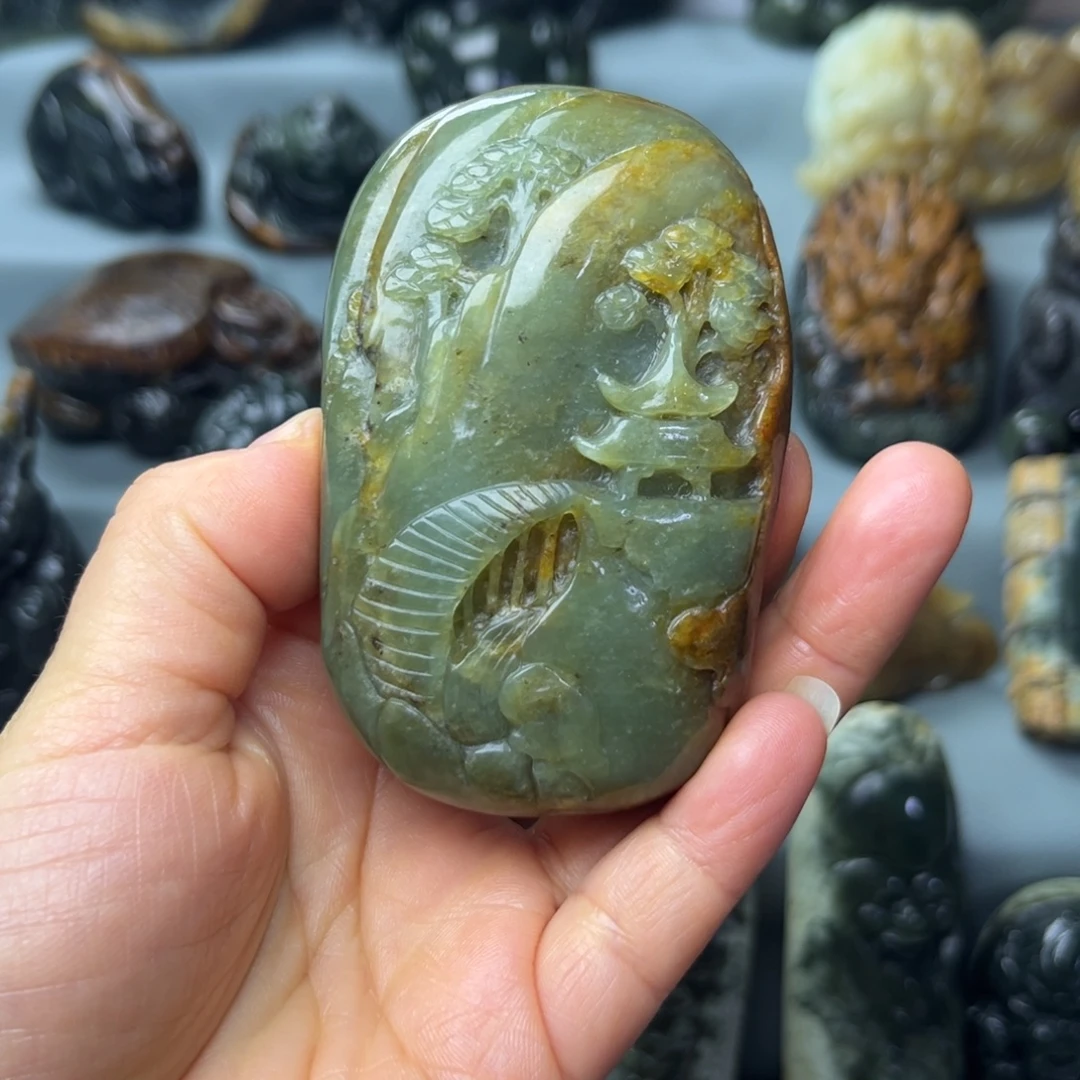 岫岩河磨玉（透闪石质玉）未镶嵌把件