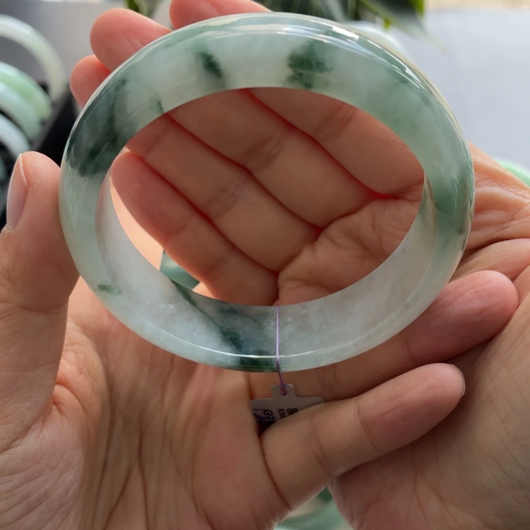 翡翠未镶嵌手镯天然