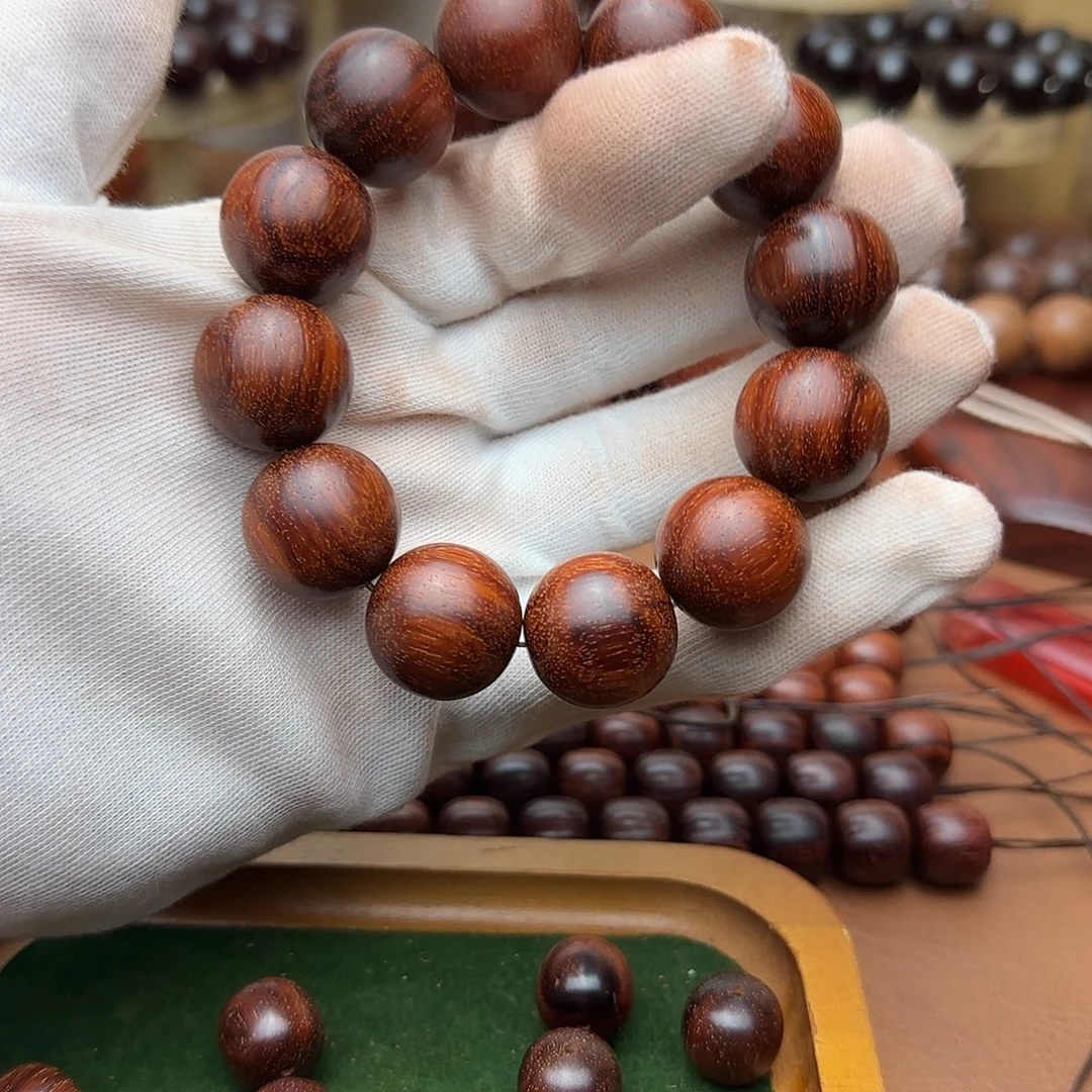 檀香紫檀（小叶紫檀）2.0