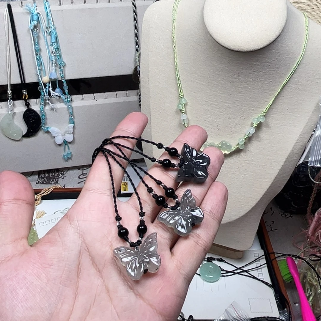 蛇纹石玉合金颈饰