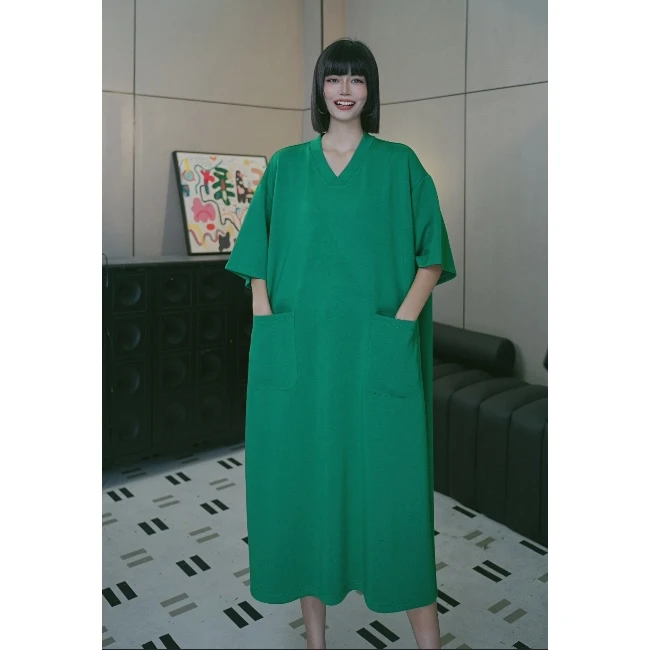 2649-气质新款宽松大码过膝连衣大版