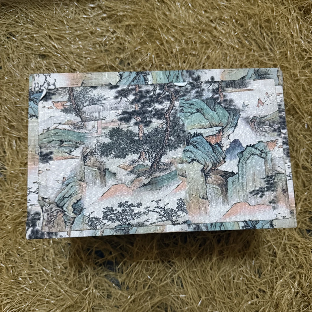 【闪购商品】高端精美开绿山水盒一件链接