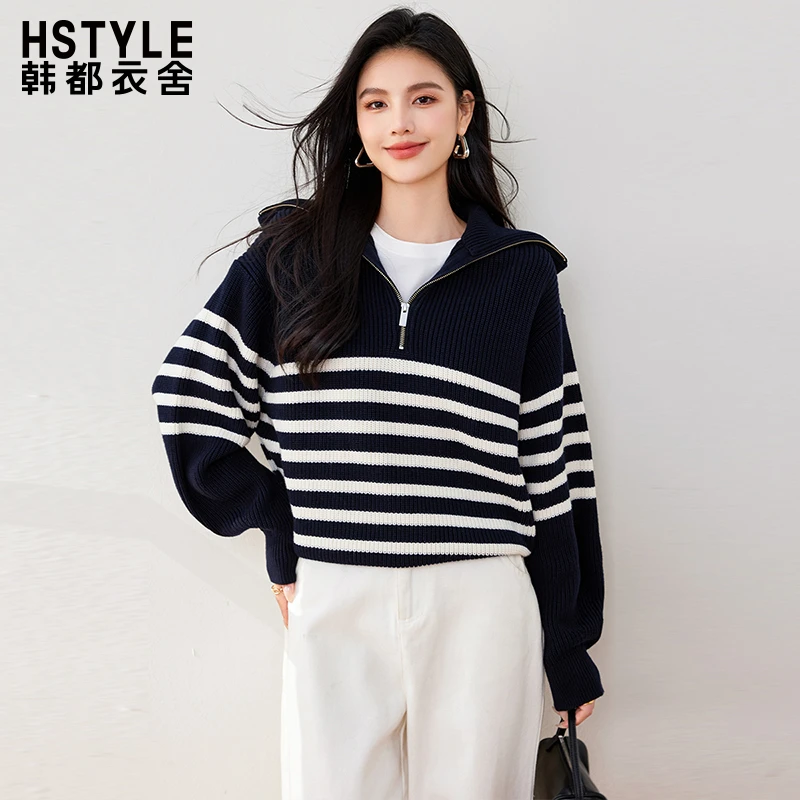 韩都衣舍翻领半拉链条纹针织衫女学院风经典减龄休闲毛衣秋季新款