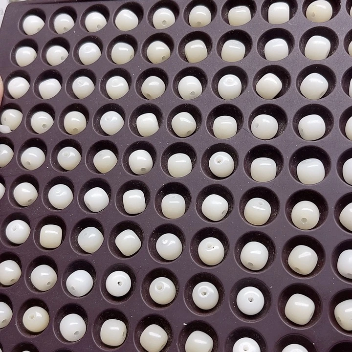 白玉菩提吊坠瑕疵8-7冰桶珠100颗卡灯牌宠100