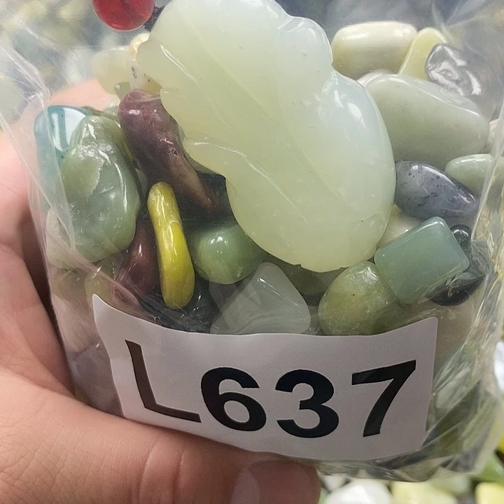 岫玉鱼缸石未镶嵌