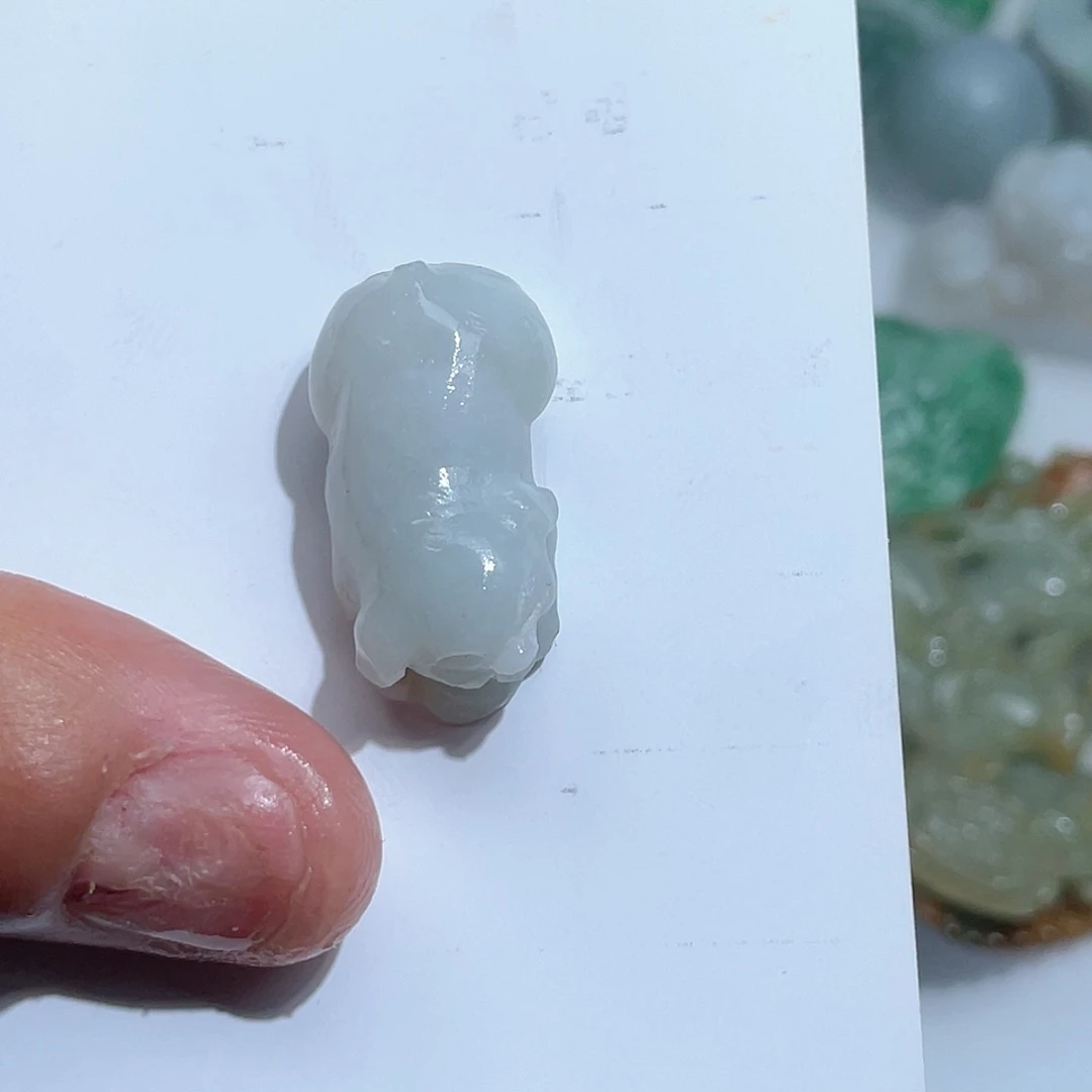 定制翡翠未镶嵌翡翠