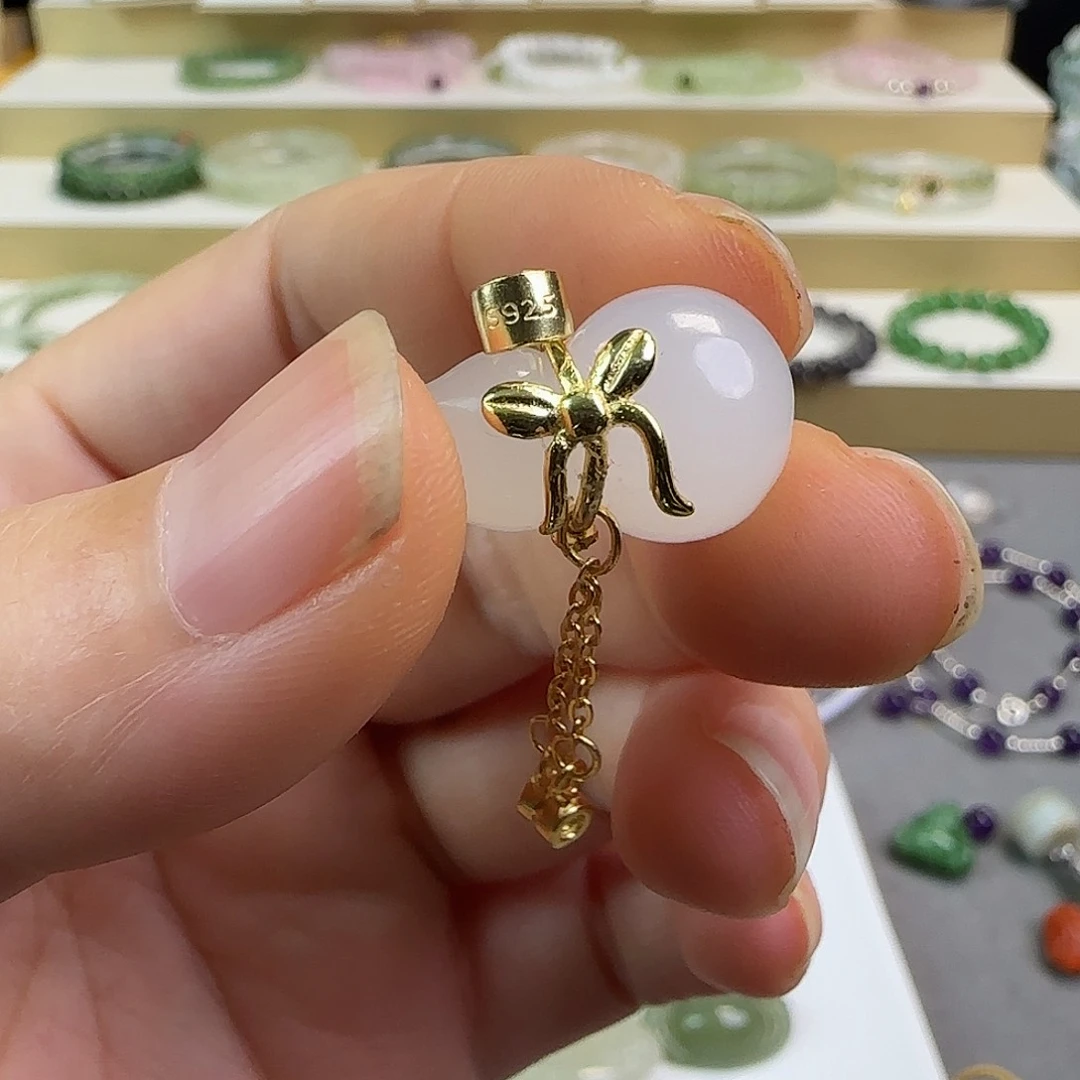 手绳未镶嵌和田玉老****了