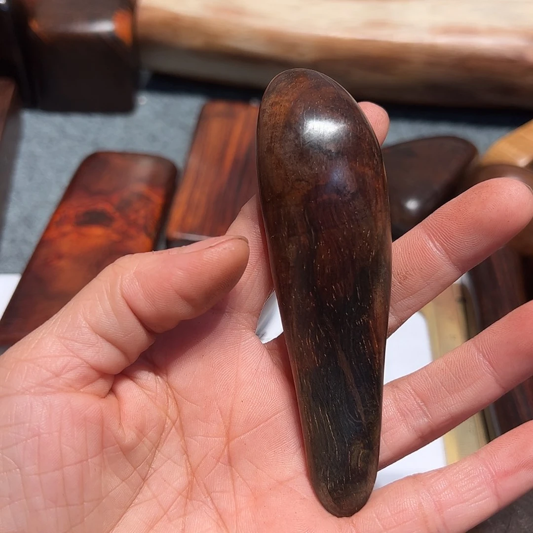 交趾黄檀（大红酸枝）曹*保