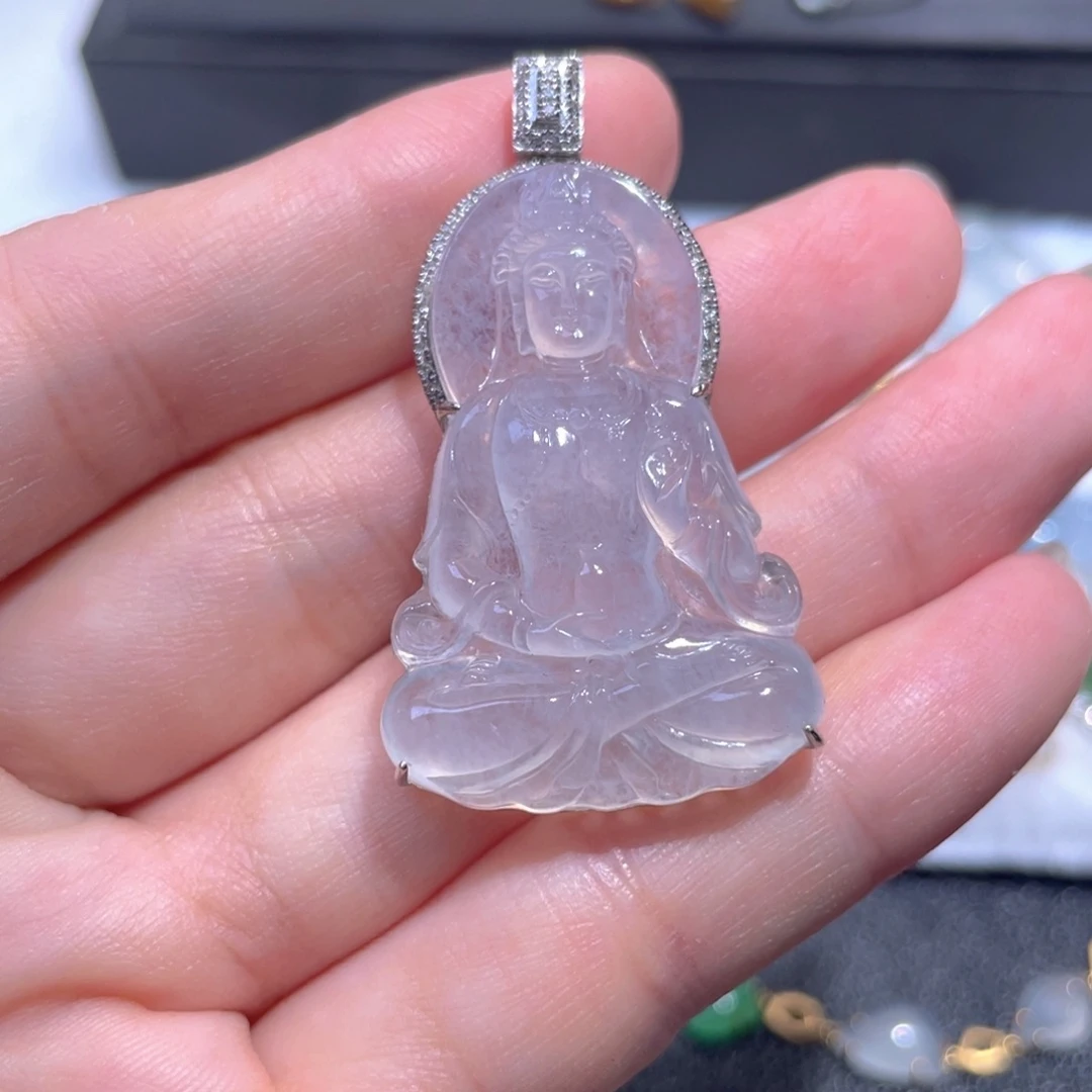 翡翠18K金镶嵌颈饰翡翠