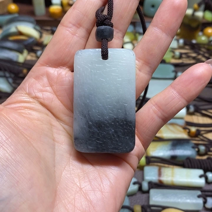 蛇纹石玉未镶嵌挂件暖***菜