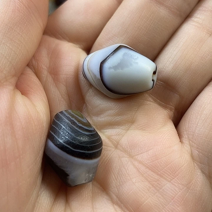 未镶嵌颈饰玛瑙/玉髓