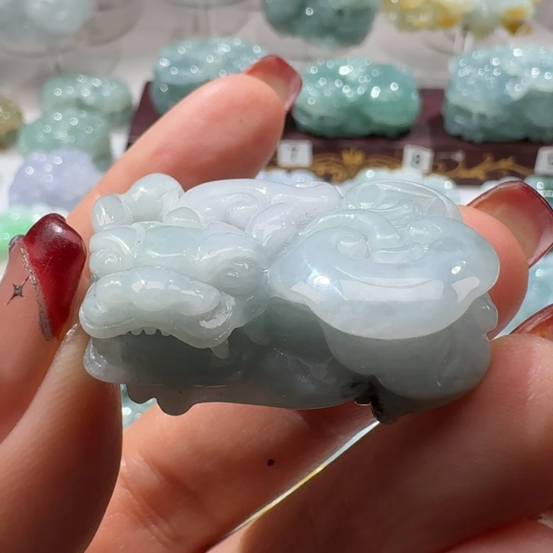 定制翡翠未镶嵌貔貅